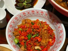 -丽华园·武汉地标楚菜餐厅(青山江滩店)