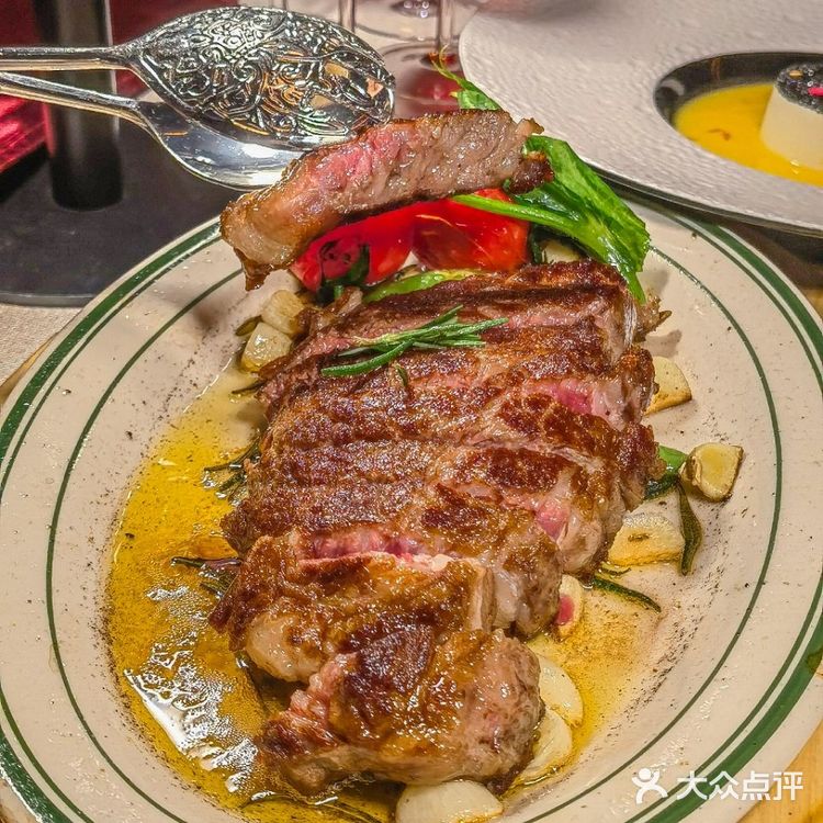 与城墙共进晚餐，如此夜色浪漫❤️