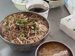 -正宗杨记普洱酸醋米线(总店)