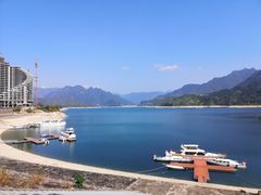 -千峡湖生态旅游度假区