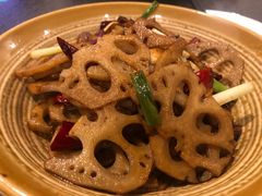 大碗藕片-湘肠香火锅店(团结湖店)