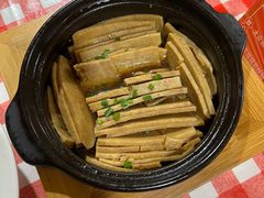 -琼大师东方烤乳猪(亚特兰蒂斯店)