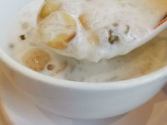 椰汁雪燕捞湘莲-稻香酒家·33年老字号·港式粤菜(富邦中心店)