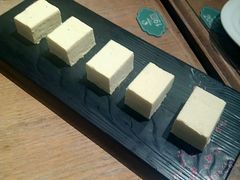 -大巴扎的姑娘(荣盛时代广场店)