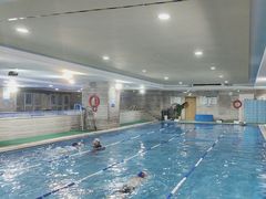 -小蓝鲸游泳培训基地(石景山店)