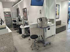 -JINS(上海宏伊国际广场店)