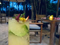 -三亚艾迪逊酒店·海滩烧烤 BARBACOA·现场乐队·浪漫晚餐·烧烤海鲜