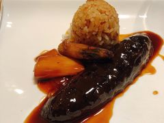 葱烧海参配乌米菌-鲁采LU STYLE(新天地店)