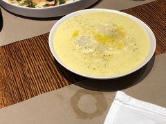 橄榄油芝士土豆泥-Mercato莫卡多露台餐厅与酒吧(K11店)