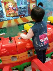 -莫莉幻想儿童乐园(三河燕郊永旺店)