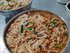 -正宗杨记普洱酸醋米线(总店)