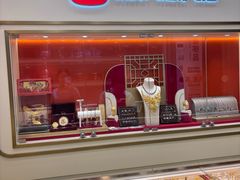 -恒一珠宝·回收黄金钻石奢侈品(灵岩南路店)