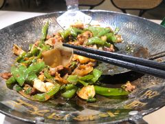 -费大厨辣椒炒肉(黄兴中心广场店)