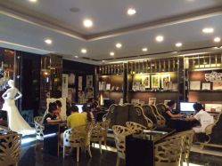 iphone_upload_pic-巴黎春天·菀纱仙庭婚纱美学