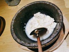 -关东小磨东北菜(上海长风大悦城店)