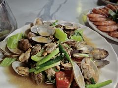 -潘先生平价海鲜城(神州半岛店)