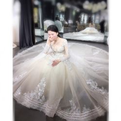 点击看大图 -艾米丽婚纱礼服