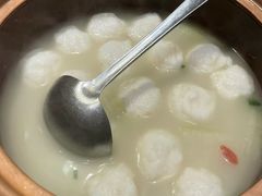 -魏铭鱼头捞饭(晋阳路店)