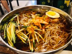 -韩风烤牛肉冷面店
