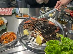 -哈哈碳都·牛肋条无限自助烤肉(宝龙店)