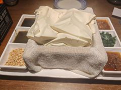 -95号酱骨·一块豆腐(展春园西路店)