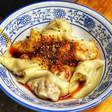 隐藏在舞蹈学院门口的牛肉面
