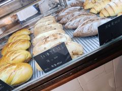 -仙峰天然面包(迎宾路店)