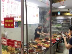 -小吴水煮(羊子巷无任何分店)