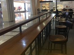 -星巴克(杭州西湖银泰1F店)