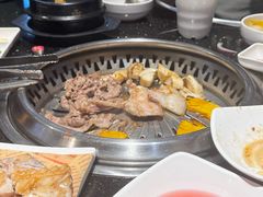 -木槿花韩式炭烤·熟成肉工坊(孙文东路店)
