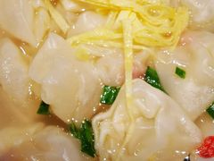 泡泡小馄饨-鑫震源·苏式大虾生煎(彩香店)