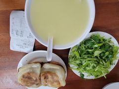 -宝瑞门钉肉饼店