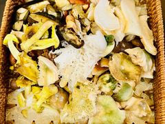 -山菌美食苑(振兴路店)