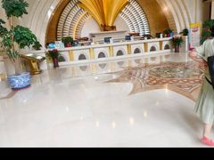 -碧中海汤泉汗蒸酒店