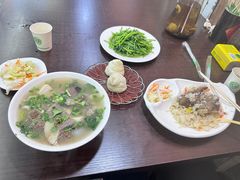 -老字号大盘鸡·丸子汤·抓饭