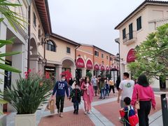 -佛罗伦萨小镇广佛名品奥特莱斯(疏港路店)