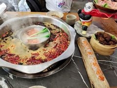 -日月光中心广场
