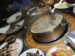 -亮欢寨酸汤鱼(沙冲路店)