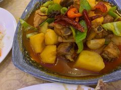 特色的大盘鸡-维吾尔餐厅(宜山路店)