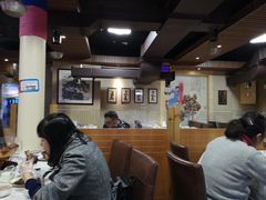 大堂-羊家胡同·龙虾烧烤火锅(龙汇路店)