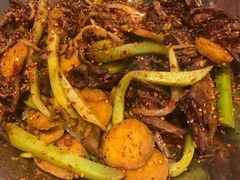 -嘎嘎鸭下巴·爆辣干锅(明教寺店)