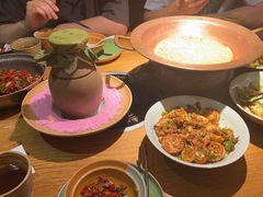 -吃饭皇帝大(长宁龙之梦店)