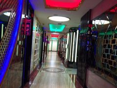 -名星会量贩式KTV旗舰店(盈熙广场店)