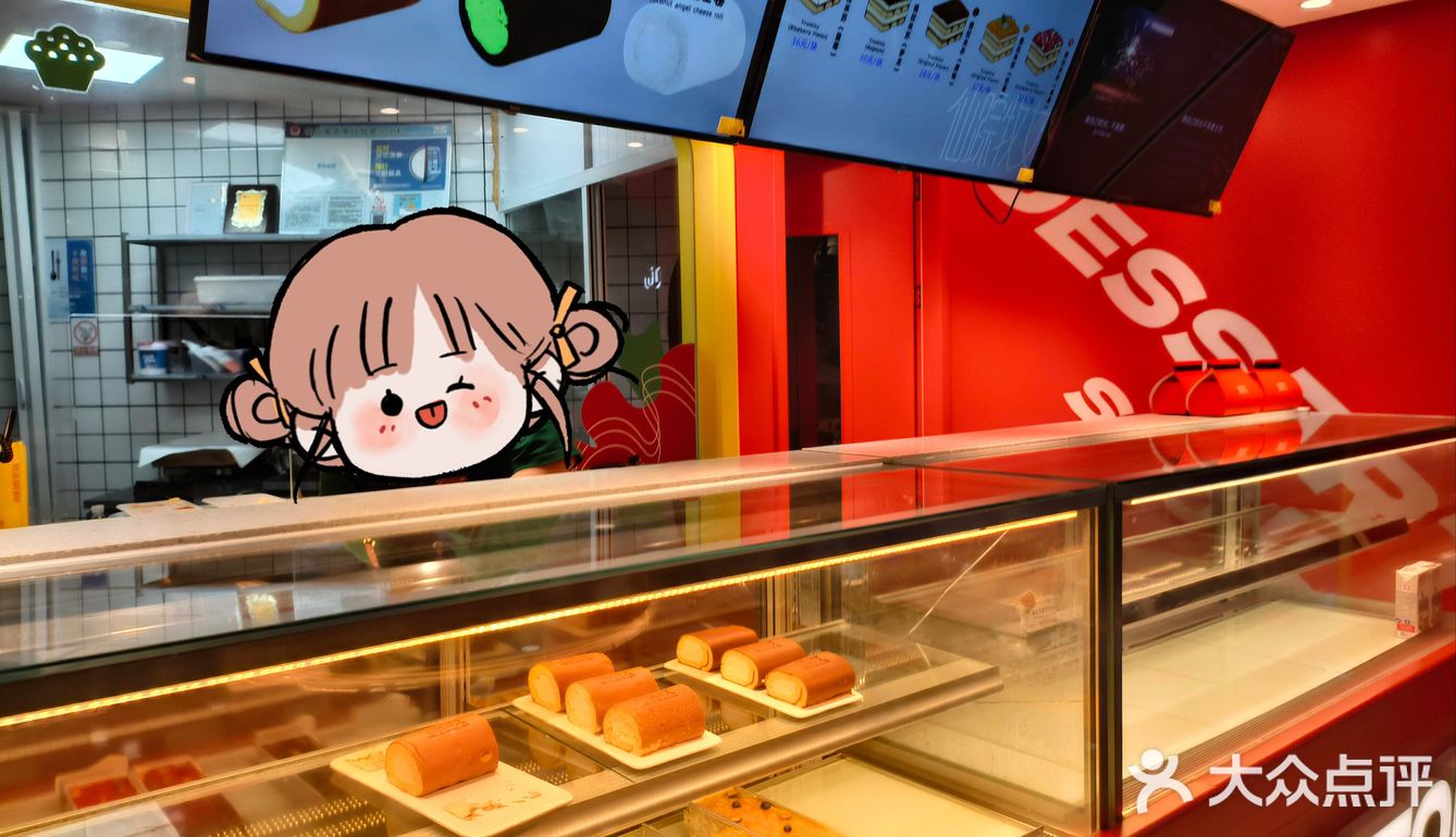 世纪东方广场阿拉菜场通往负一楼的一家店，由于当天工作日