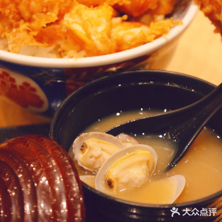 捧一大碗香酥酥的丼饭🍤|金子半之助