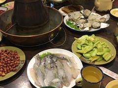 -东镇老火锅(长春路首店)