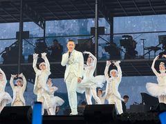 -东方体育中心(地铁站)