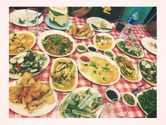 -拉威海鲜市场