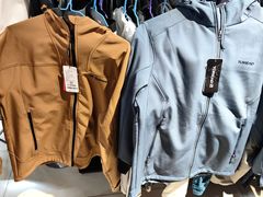 -探路者工厂店(宏福科技园店)