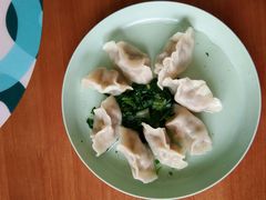 -红樱桃月嫂育婴师(徐汇总店)
